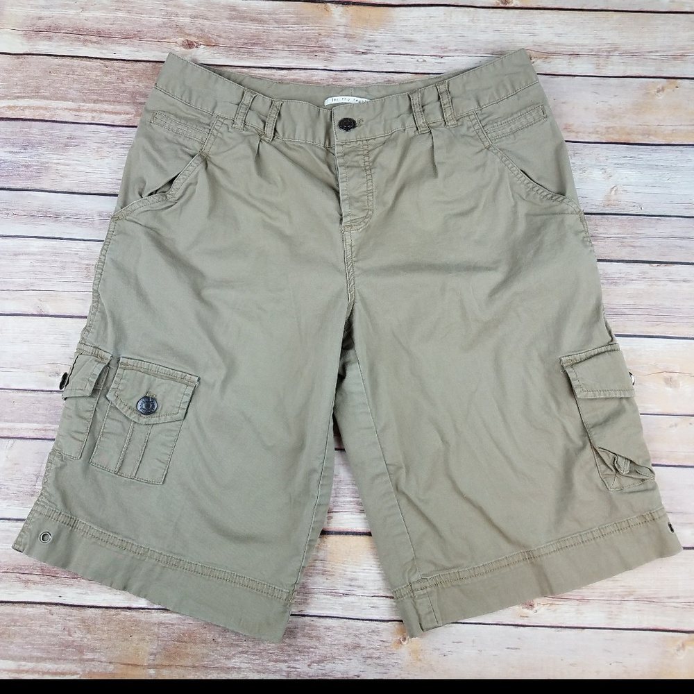 For The Republic Women Bermuda Khaki Shorts Size10